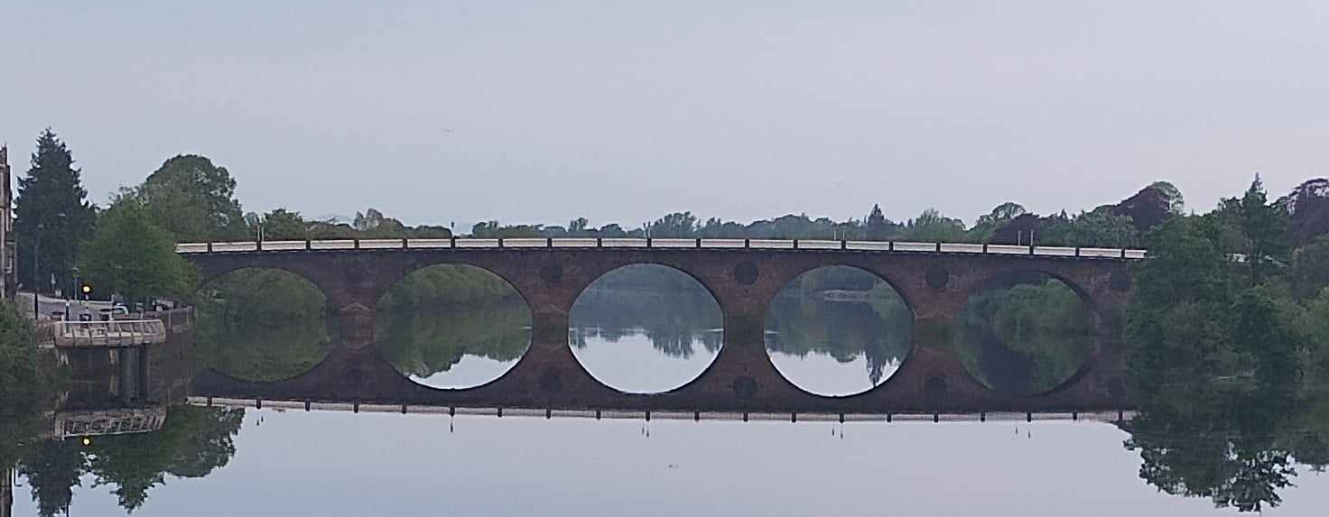 image of bridge in Perth